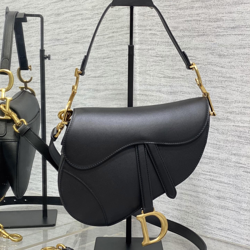 D*or saddle bags